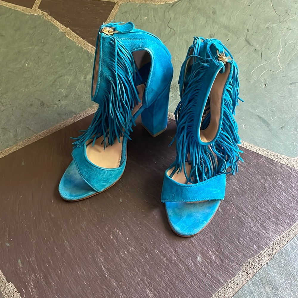 NWOT Paul Andrew Suede Heels